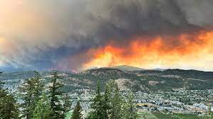 Ongoing McDougall Creek Wildfire Forces Evacuation of Over 400 Properties in Central Okanagan